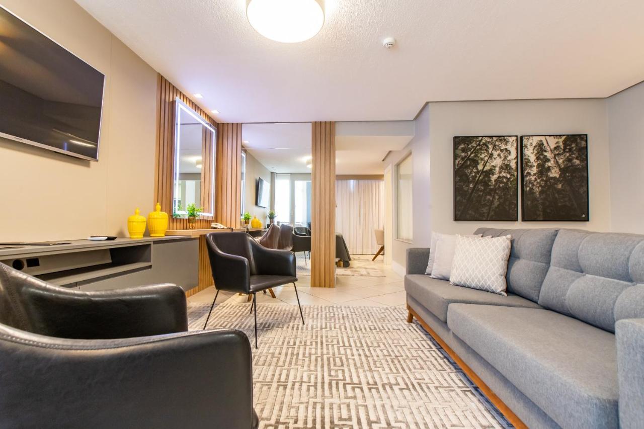 Delupo Hotel - Livin Studios Criciuma  Eksteriør billede